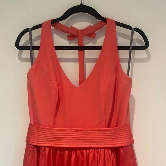 Vera Wang Coral V Neck Halter Dress with Sash and Bows Size 8 - Picture 2 of 5